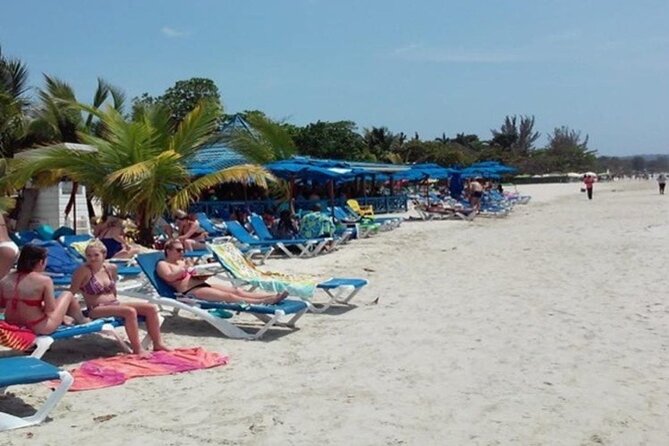 Negril Beach, Ricks Cafe and Margaritaville from Montego Bay - Why the private vehicle changes the value