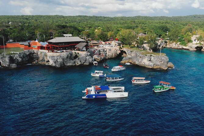 Negril Beach & Ricks Cafe from Montego Bay - What the guides add to the day