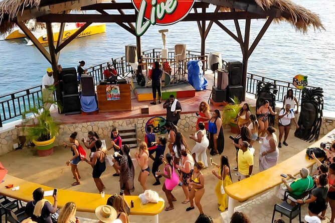 Negril Catamaran: Adults Sunset Party with Drinks & DJ - Margaritaville Negril to the open sea
