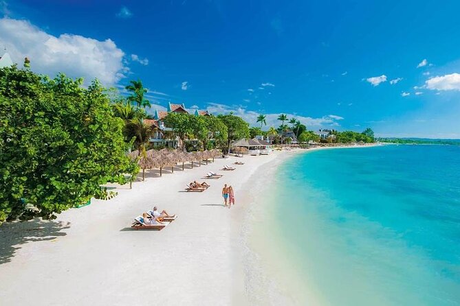 Negril's Private Day Trip with Margaritaville and Rick's Cafe - Key points before you book