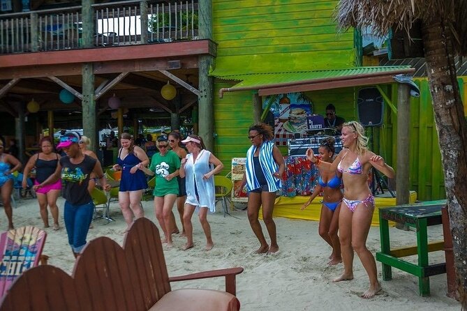 Negril's Private Day Trip with Margaritaville and Rick's Cafe - The ride from Montego Bay to Negril