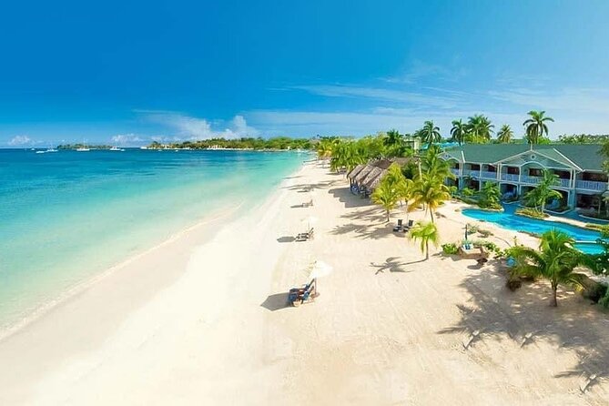 Negril Seven Miles Beach, Snorkeling, Boat Ride, Ricks Cafe Combo - Seven Mile Beach: swim first, plan later
