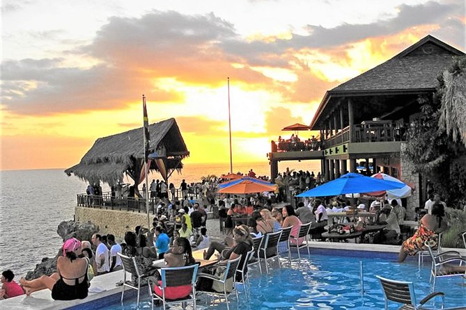Negril Sunset Trip to Rick's Cafe from Montego Bay and Grand Palladium - Weather and the timing of your booking