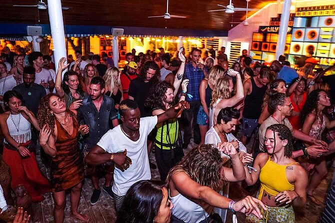 Nightlife & Clubbing in Montego Bay| Lounge 27/27, Pier 1, Taboo - Pier 1 brings the waterfront energy