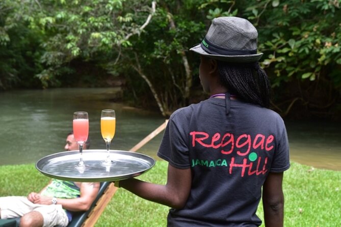 Ocho Rios: Amazing Blue Hole and Chill at Reggae Hill - What the $79 price really covers