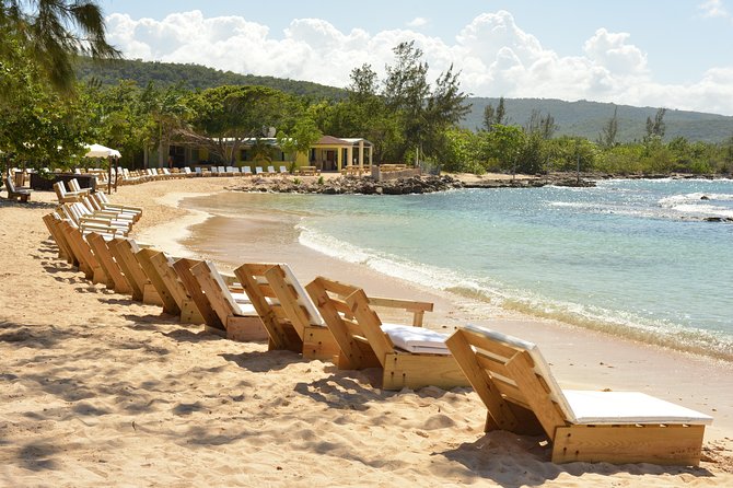 Ocho Rios: Bamboo Beach Club with Specialty Lunch & Cocktails - Is $69 a fair price?