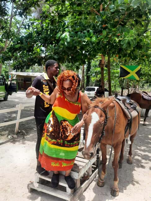 Ocho Rios : Bamboo River Rafting and HorseBack Riding - Key points at a glance