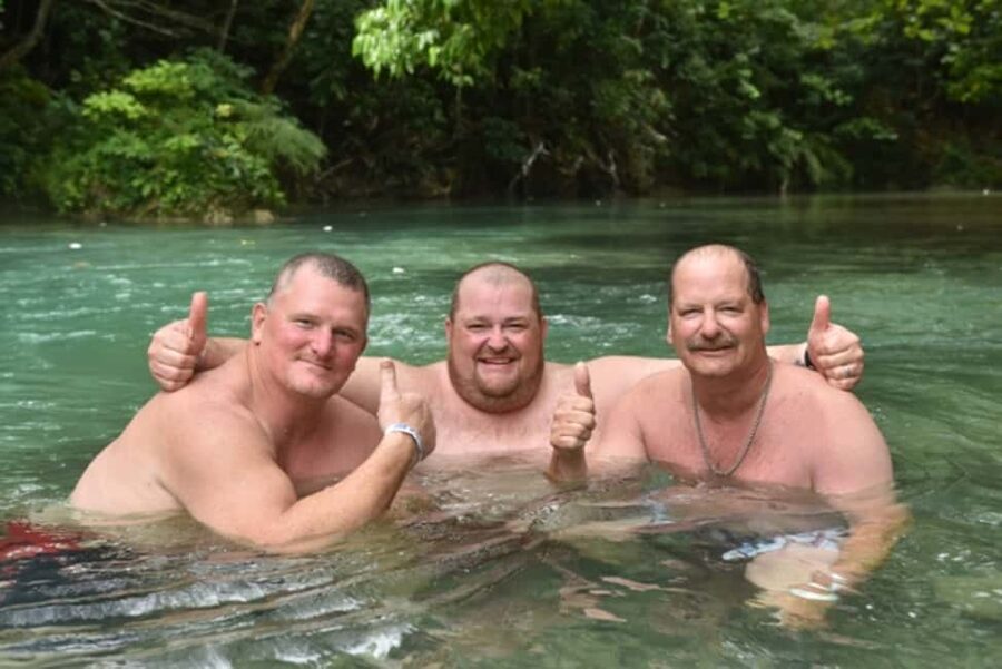 Ocho Rios: Blue Hole, Dunn’s River & Reggae Hill Guided Tour - Who should book this experience?