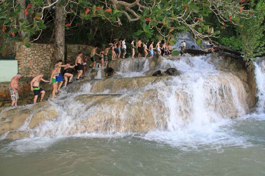 Ocho Rios: Dunn’s River Falls & Reggae Hill Tour - Lunch, rum punch, and the included drinks