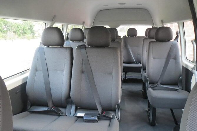 Ocho Rios Private Airport Transfer - Leaving Sangster Airport with a personal welcome