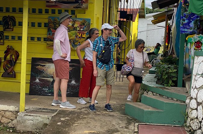 Ocho Rios Sightseeing Tours and Shopping - Local food and viewpoints by request