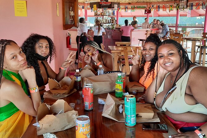 Omar's River Tubing from Montego Bay - How Omar’s approach shapes the day