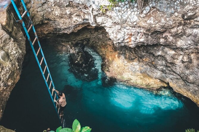 Parasailing, Blue Hole Mineral Spring, Seven Mile Beach - From Montego Bay to Negril’s famous beach
