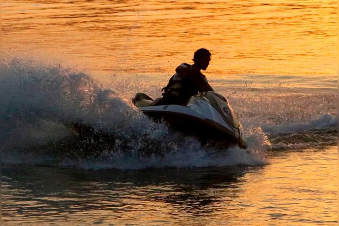 Parasailing & Jetski Water Activities in Montego Bay - From your hotel to the Montego Bay waterfront