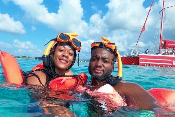 Party Catamaran Cruise with Open Bar and Snorkeling Montego Bay - What happens at the Rapsody Tours departure point