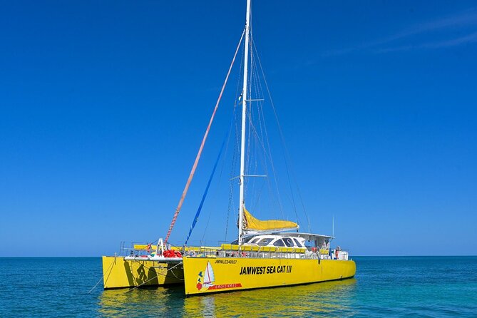 Party Catamaran Sunset Ricks Cafe Negril Open Bar and DJ - Montego Bay pickup and timing