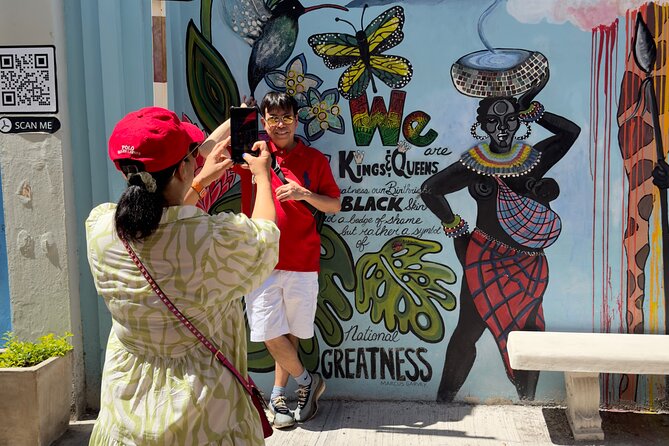 Port Royal (UNESCO World Heritage site)and Downtown Kingston Tour - Kingston’s National Gallery in 45 minutes