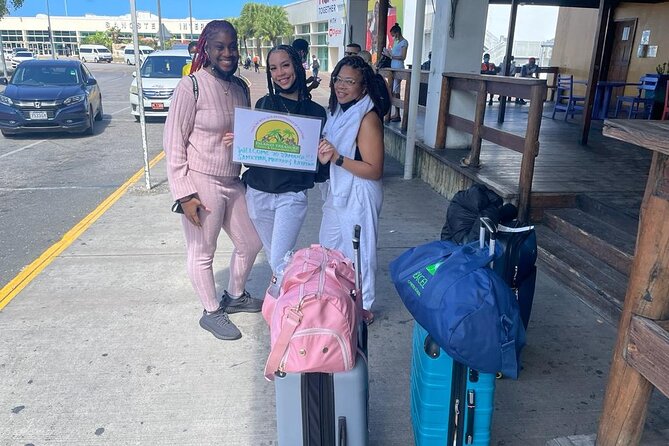 Private Airport Transfer from MBJ to RIU Montego Bay & Reggae - A Clear Arrival Plan at Montego Bay Airport