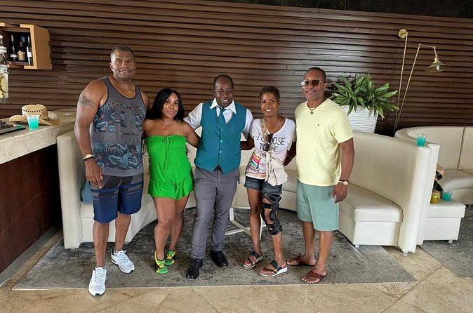 Private Airport Transfer Montego Bay Airport to Negril (One-Way) - The Price: Good Value in Some Groups