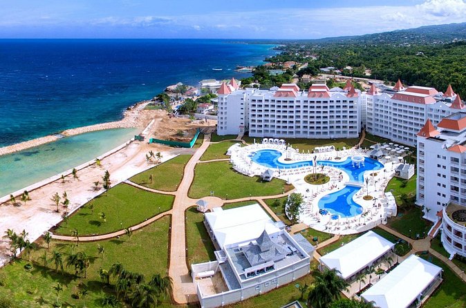 Private Airport Transfer to Bahia Principe Grand Jamaica - Handling delays, luggage, and return pickups