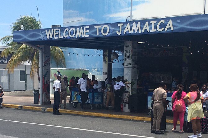 Private Airport Transfer to Hotels and Airbnb in Montego Bay - Key points about this Montego Bay transfer