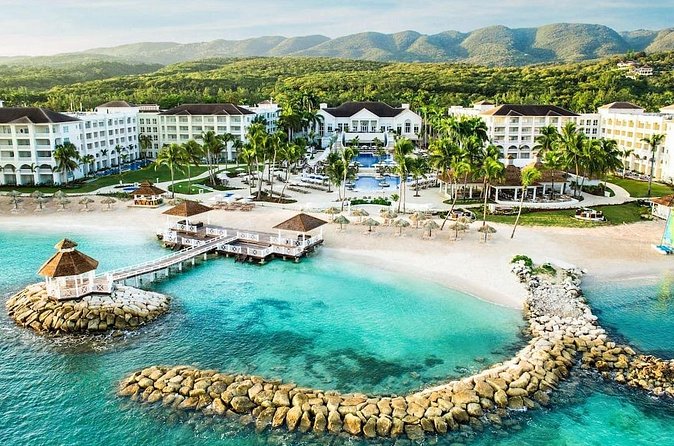 Private Airport Transfer to Hyatt Rose Hall Resort - Why the $20 price can be good value