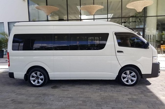 Private Airport Transfer to Hyatt Rose Hall Resort - The return trip deserves equal attention