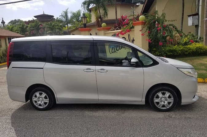 Private Airport Transfer to Jewel Grande Montego Bay Resort - Should you book this Montego Bay airport transfer?