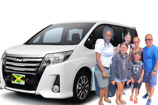 Private Airport Transfer to Lady Hamilton and Grand Palladium - Rest stops, food, music, and sightseeing requests