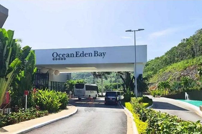 Private Airport Transfer to Ocean Eden/Coral Aquarelle, Royalton - Who should book this airport transfer