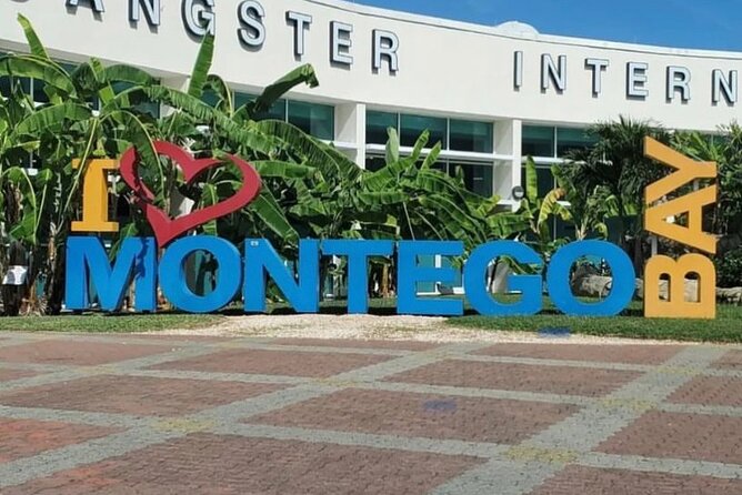 Private Airport Transfer to or from Ocean Coral Spring Resort - Who should book this transfer?