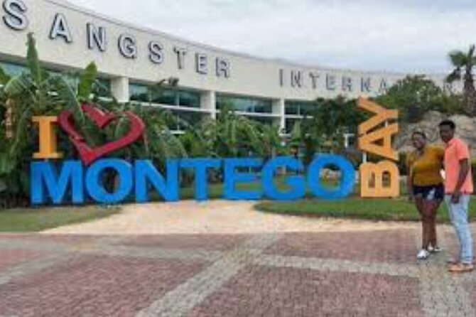 Private Airport Transfers to/from Hotels in Montego Bay - A calm start instead of a taxi hunt