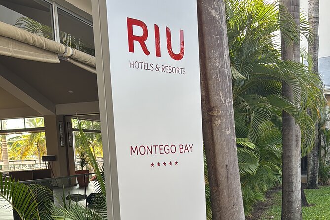 Private Airport Transfers To Montego Bay Hotels - The driver can add more than a simple ride