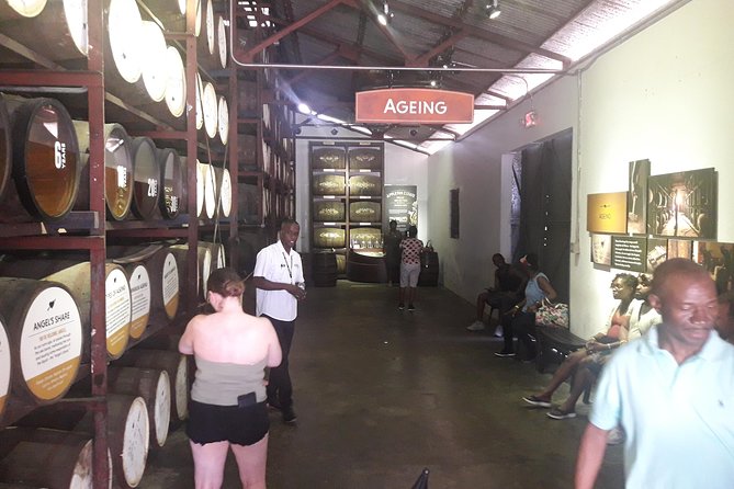 Private Appleton Estate Rum & YS Falls Tour from Montego Bay - Appleton Estate: from sugar cane to the tasting room