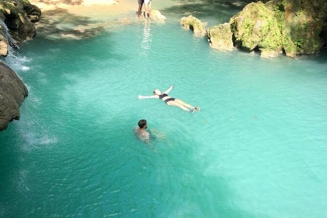 [PRIVATE] Blue Hole & Secret Falls Tour with Entrance Fees - Why the private vehicle makes a difference