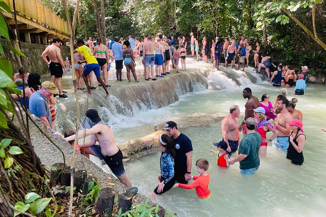 Private BOB Marley's 9miles Tour & Dunn’s River Falls Experience - The drive from Montego Bay matters