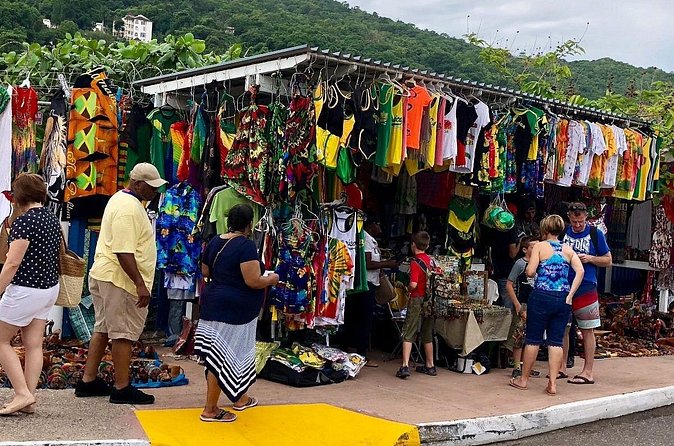 Private Guided 2-Hour Tour in Montego Bay - Timing, booking, and weather rules