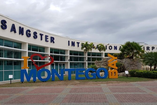 Private Montego Bay Airport Transfer to Hotels in Montego Bay - Why a private Montego Bay transfer can be worth it