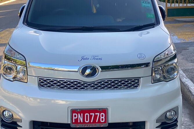 Private Montego Bay Airport Transfer to Hotels in Montego Bay - Returning to the airport from your hotel