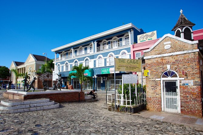 Private Montego Bay City Tour with Sightseeing and Shopping - Doctor’s Cave Beach for a quick taste of the coast