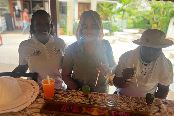 Private Montego Bay Jamaica Airport Transfer - The return trip to Montego Bay Airport