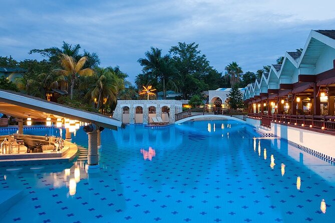 Private Montego Bay Jamaica Airport Transfer to Hotels in Negril - The 75 to 90 Minute Ride to Negril