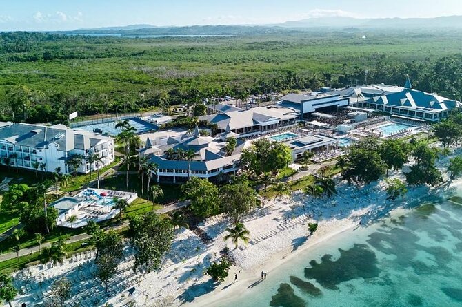 Private Montego Bay Jamaica Airport Transfer to Hotels in Negril - The Human Side of the Service