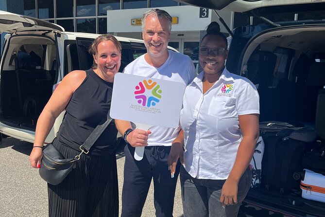 Private Montego Bay Jamaica Airport Transfer - Local conversation from Margaret and the driver team