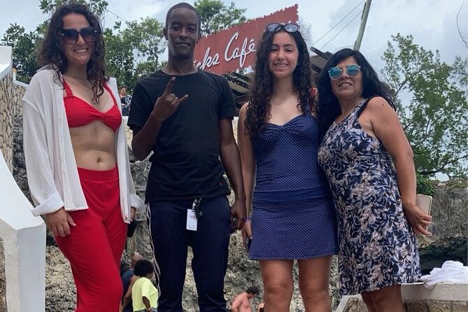 Private Negril 7 Mile Beach and Rick's Cafe Tour from Montego Bay - The drive from Montego Bay with a private driver