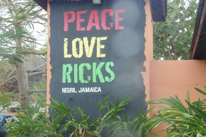 Private Negril Beach & Rick's Cafe Sunset Tour - Who should book this Negril outing?