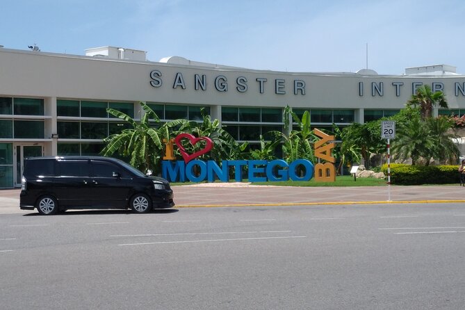 Private Round Trip Airport Transfer from Montego Bay to Negril - How the $77.50 Price Holds Up