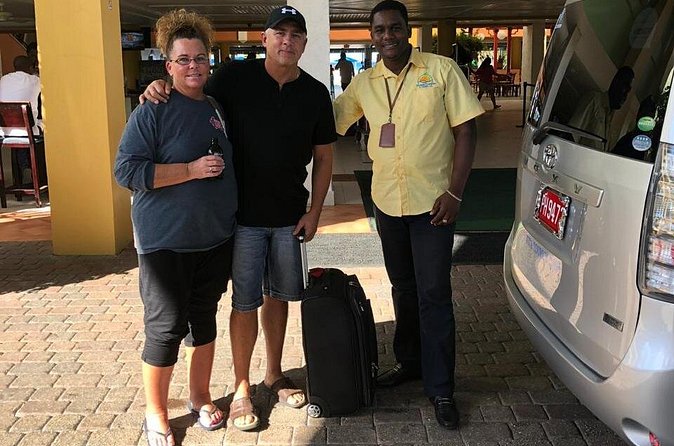 Private Round Trip Airport Transfers in and Around Montego Bay - The 20 to 25 Minute Ride to Montego Bay