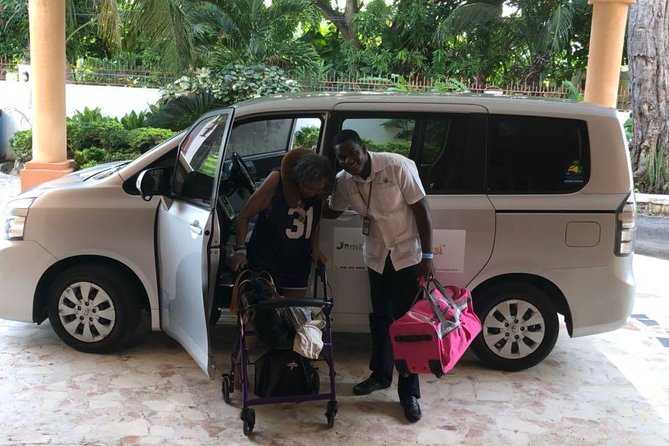 Private Round Trip Airport Transfers in and Around Montego Bay - Water, Beer, and a Possible Snack Stop