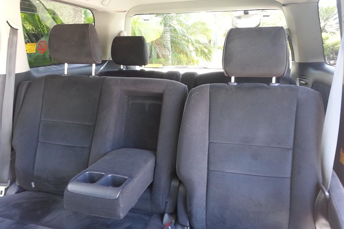 Private Sangster Airport Transfer to Runaway Bay Hotels - What happens when your flight or airport process runs late